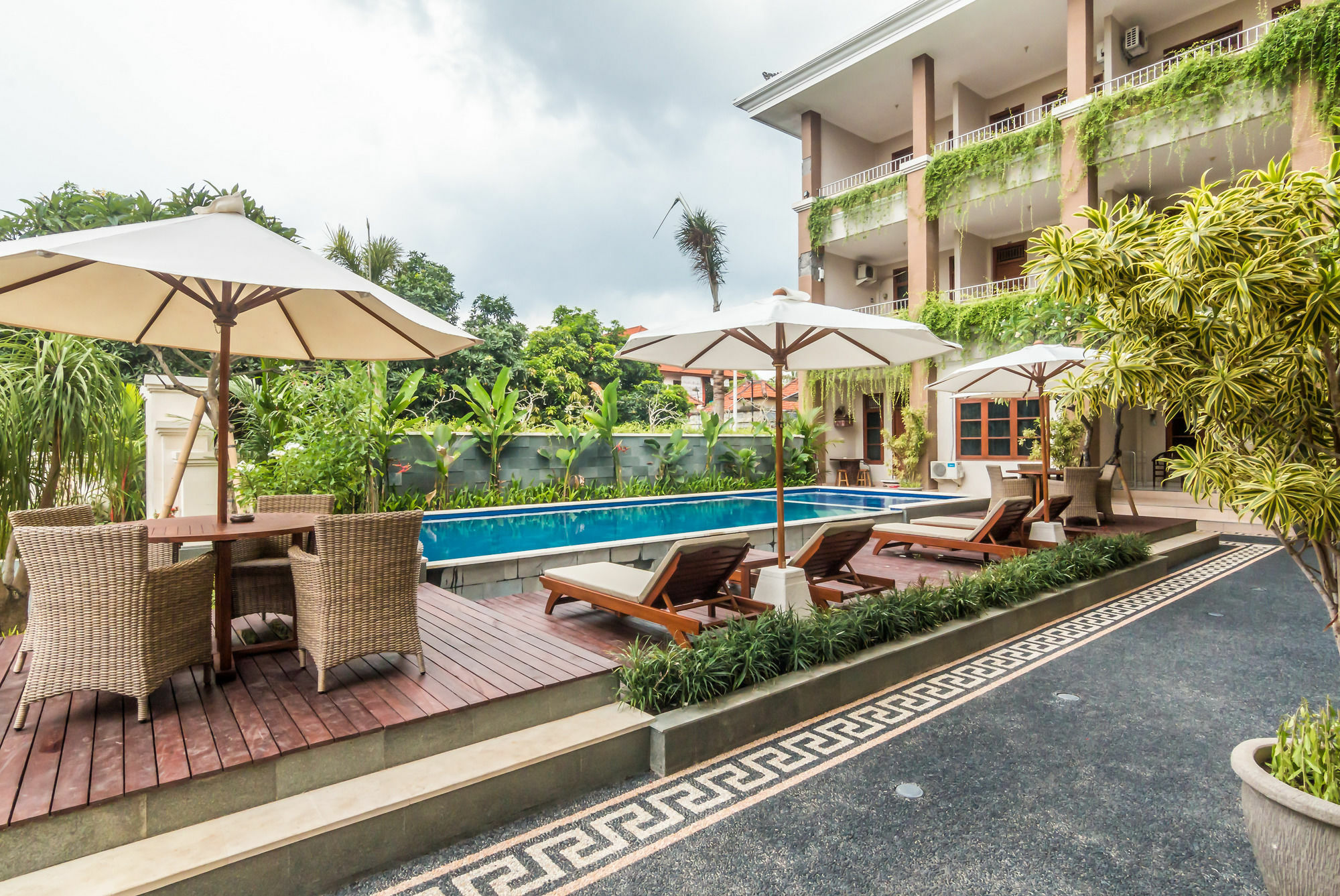 Zen Rooms Basic Kuta Kubu Anyar Экстерьер фото